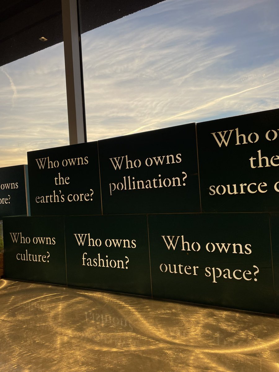 FOPG's tweet photo. Celebrating two milestones tonight at our annual #MembersReception — the launch of the Boston Common #MasterPlan and the completion of our $5 million 50th Anniversary Campaign supporting three transformative projects in our #threeparks. TY to all who came to support! ✨ https://t.co/OZGHvRmO0e