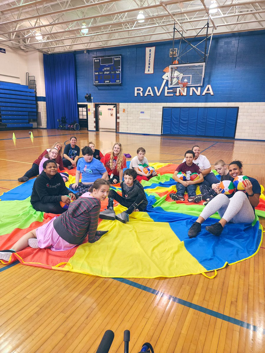 JessV1313's tweet photo. Modified Physical Education @RSDBrownMiddle 💙🖤 So Thankful for a wonderful teacher and fantastic paras who are willing to modify for our most special students… #accessibility #SpecialEducation #allcanlearn https://t.co/5O0cZxmcMO