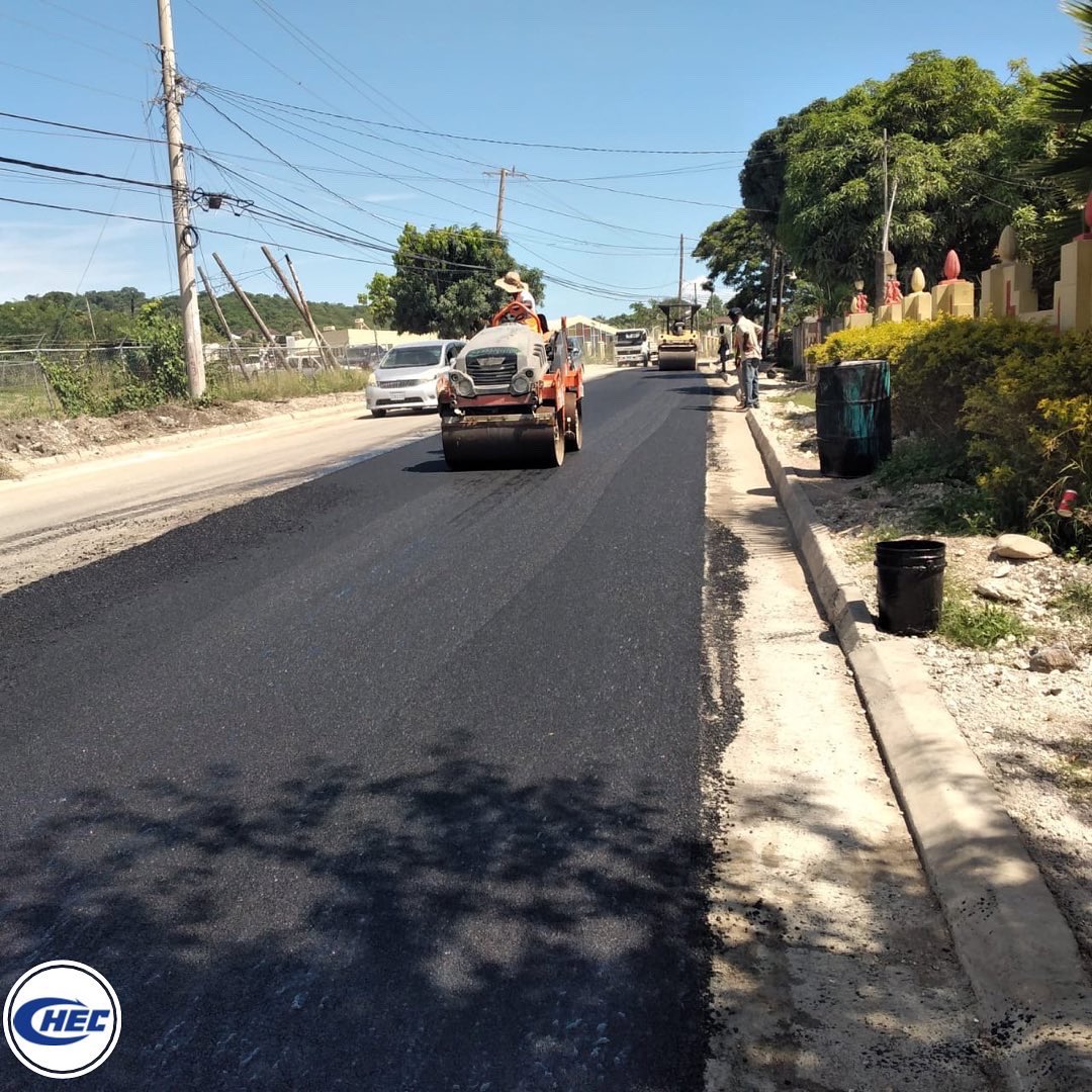 CHECJamaica's tweet photo. Progress is being made on SCHIP Part B. Paving recently commenced on the section between Cottage Pen and Paul Bogle High School.
#CHECatWork #BuiltByCHEC #SCHIP https://t.co/JzjyCKSY0c
