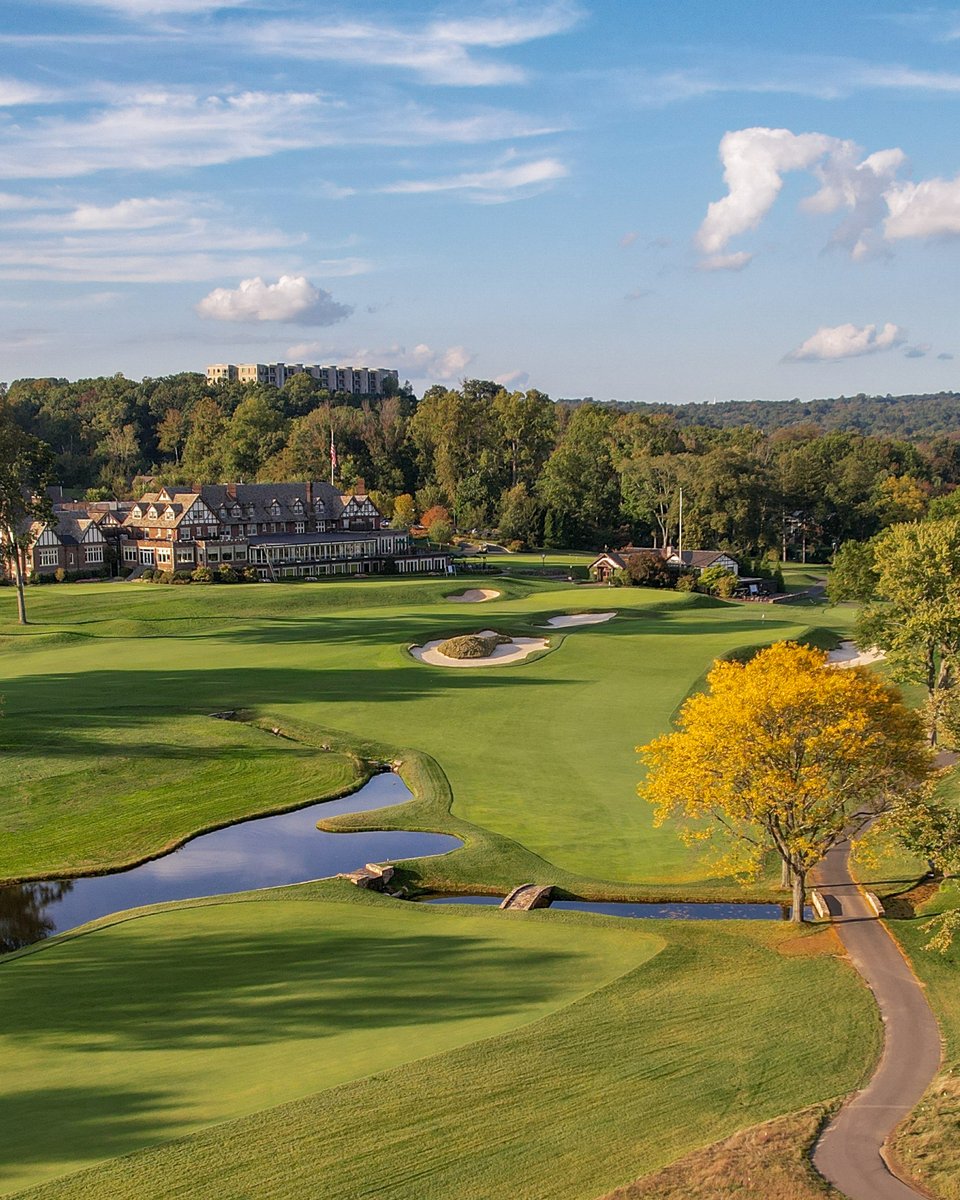 Is there anything better than fall golf? 😍 Name the course. #PGAChamp