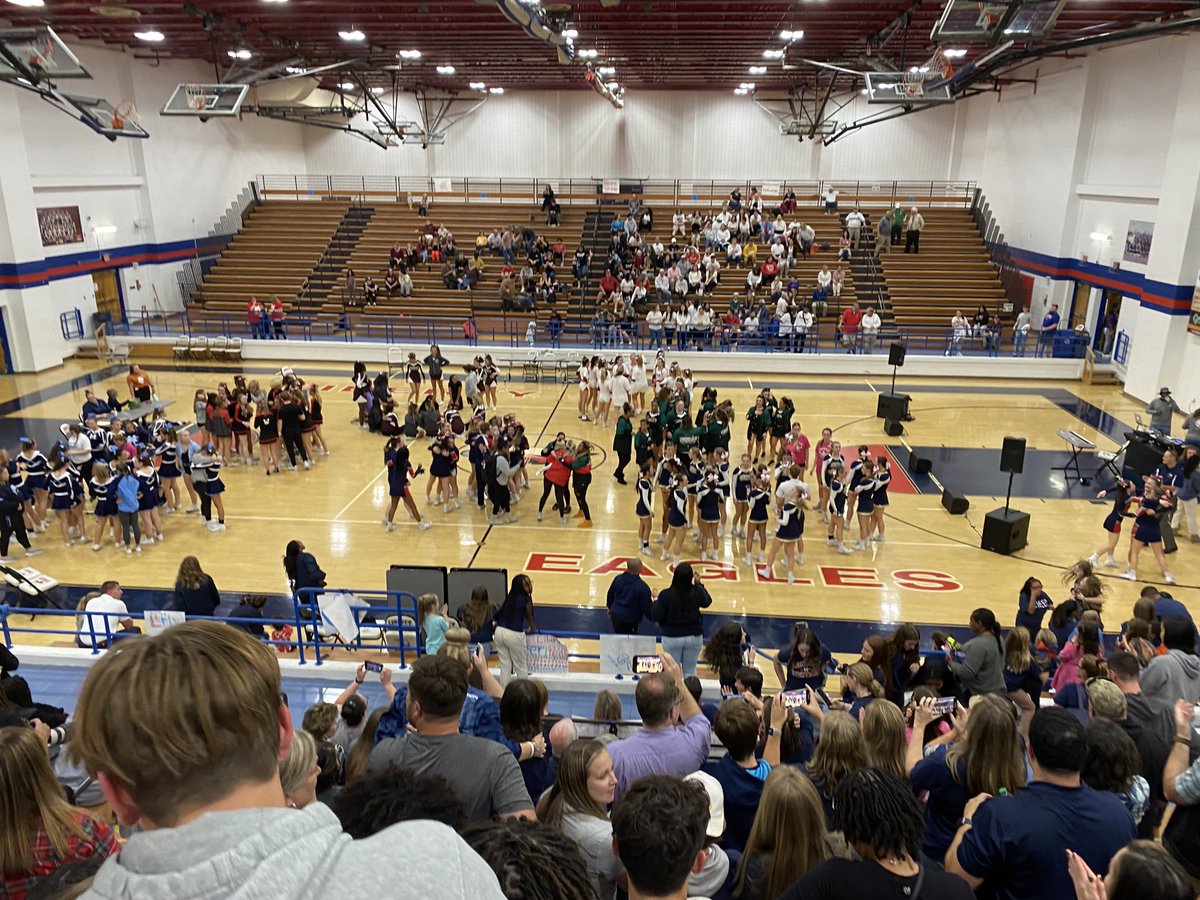 Linda Koval tweet media