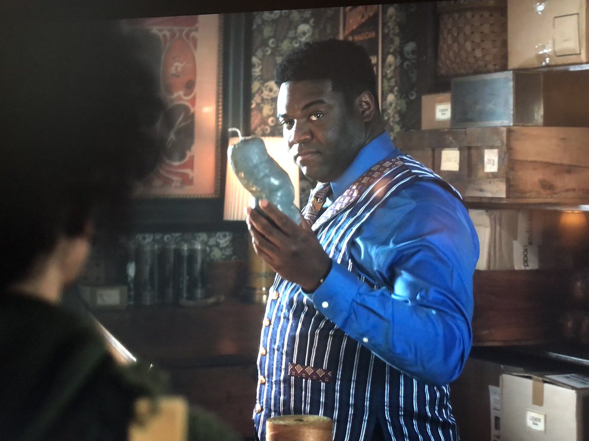AllyGetsLost's tweet photo. Just two candle boys sharing their love of candles ☺️ @Garrett_Watts  giving big Gilbert energy #HocusPocus2 https://t.co/2q0vLm2auV
