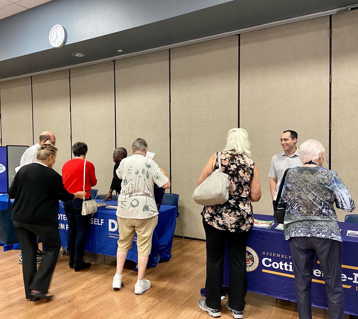 Thank you to everyone who joined us today at our Senior Scam Stopper Seminar in #CostaMesa! We also want to thank our partner agencies and organizations who assisted over 60 seniors by providing them with important information on how to avoid scams. @CityofCostaMesa