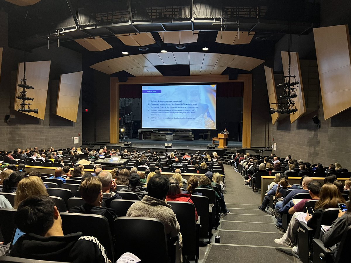 NewtonNHSCandCC's tweet photo. Thank you to @MEFAtweets &amp; Cathy Nelson from @BrandeisU for a wonderfully informative NNHS Financial Aid Night! #financialaid #classof2023 #mefa https://t.co/0CeFOT6FMd