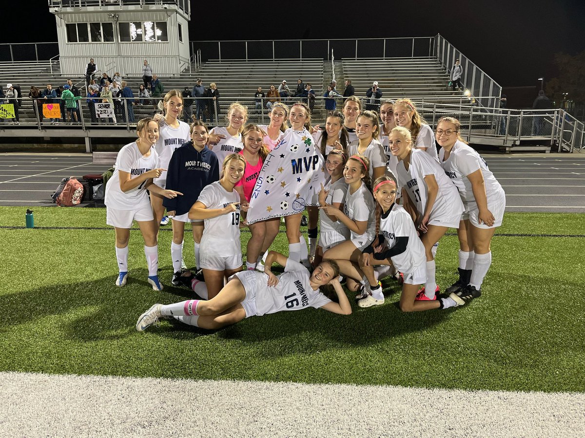 mercy_athletics's tweet photo. Tough loss for our soccer girls today but we will bounce back!

Ellie Hart is in the midst of a strong sophomore season for Mercy. Her constant hustle and effort earned her the MVP cape from tonight’s game! 
Congrats Ellie! @WNYAthletics @bufnewspreptalk https://t.co/xF1g0wySOy