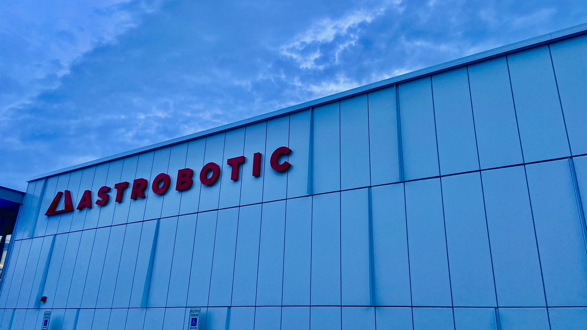 The Peregrine Lander. This will be on the surface of the moon in a matter of months. *Note engineer underneath for scale. <a href="/MoonshotMuseum/">Moonshot Museum</a> <a href="/astrobotic/">Astrobotic</a> #pittsburgh #moon