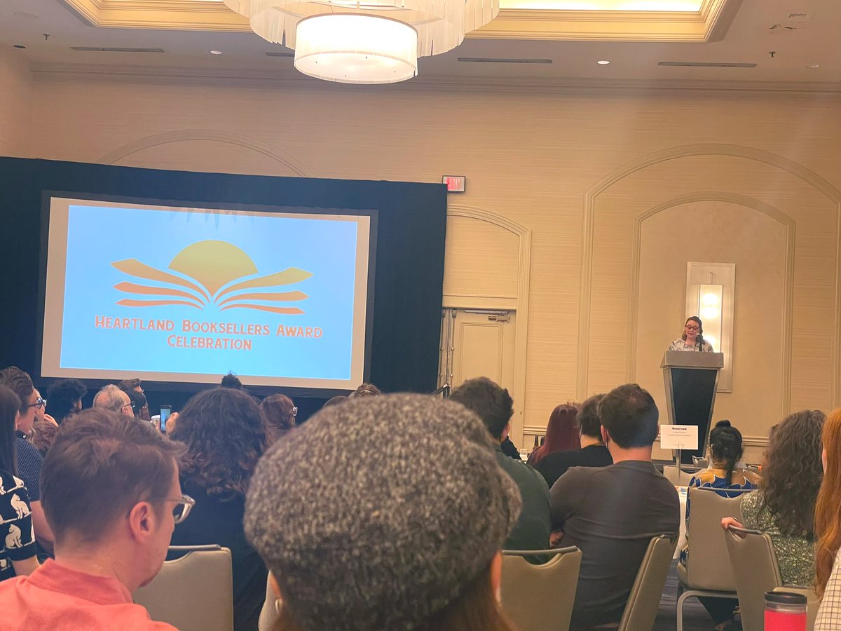 Main Street Books tweet media