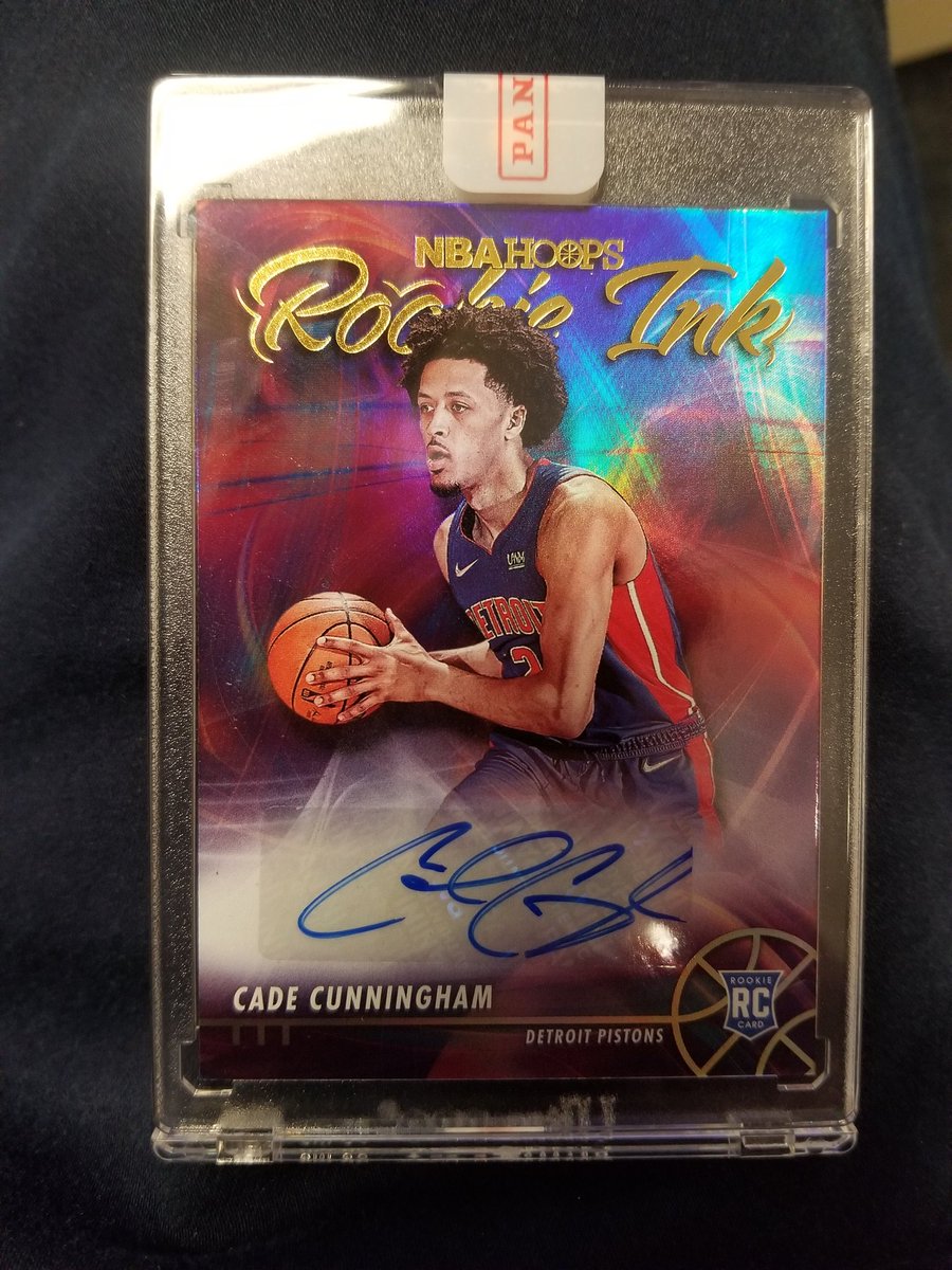 malone34's tweet photo. @CardPurchaser My first redemption finally showed up. This was my first hit that got me back into the hobby! Super stoked! https://t.co/b106cF9qF7