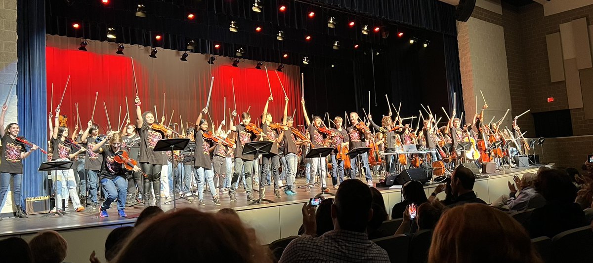 HTMSCobb's tweet photo. Amazing night of music at the Mark Wood Concert! Congrats to all Hightower Trail, Dodgen, and Pope orchestra students who put on such a fantastic show! @CobbSchools @PrincipalPolk https://t.co/QPrltmyCnw