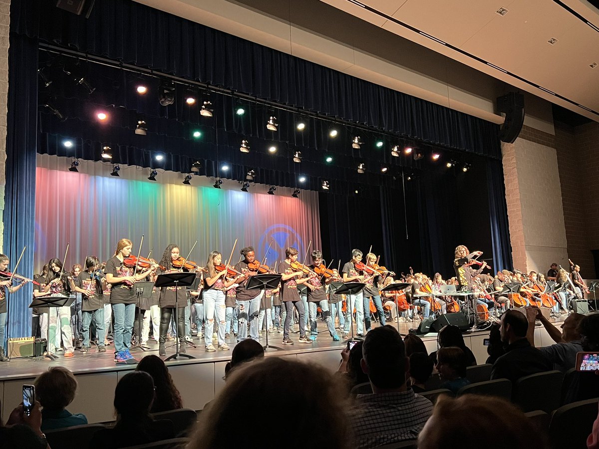 HTMSCobb's tweet photo. Amazing night of music at the Mark Wood Concert! Congrats to all Hightower Trail, Dodgen, and Pope orchestra students who put on such a fantastic show! @CobbSchools @PrincipalPolk https://t.co/QPrltmyCnw
