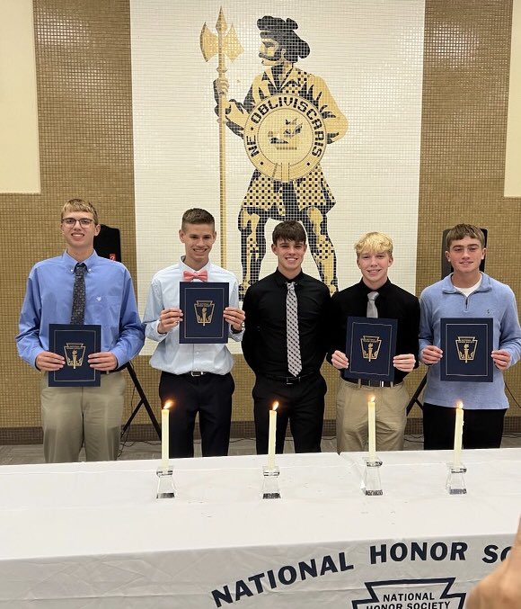 Congratulations to MG tennis standouts Brogan, Lucas, Clayton, Christopher and Luke on being inducted to National Honor Society!
