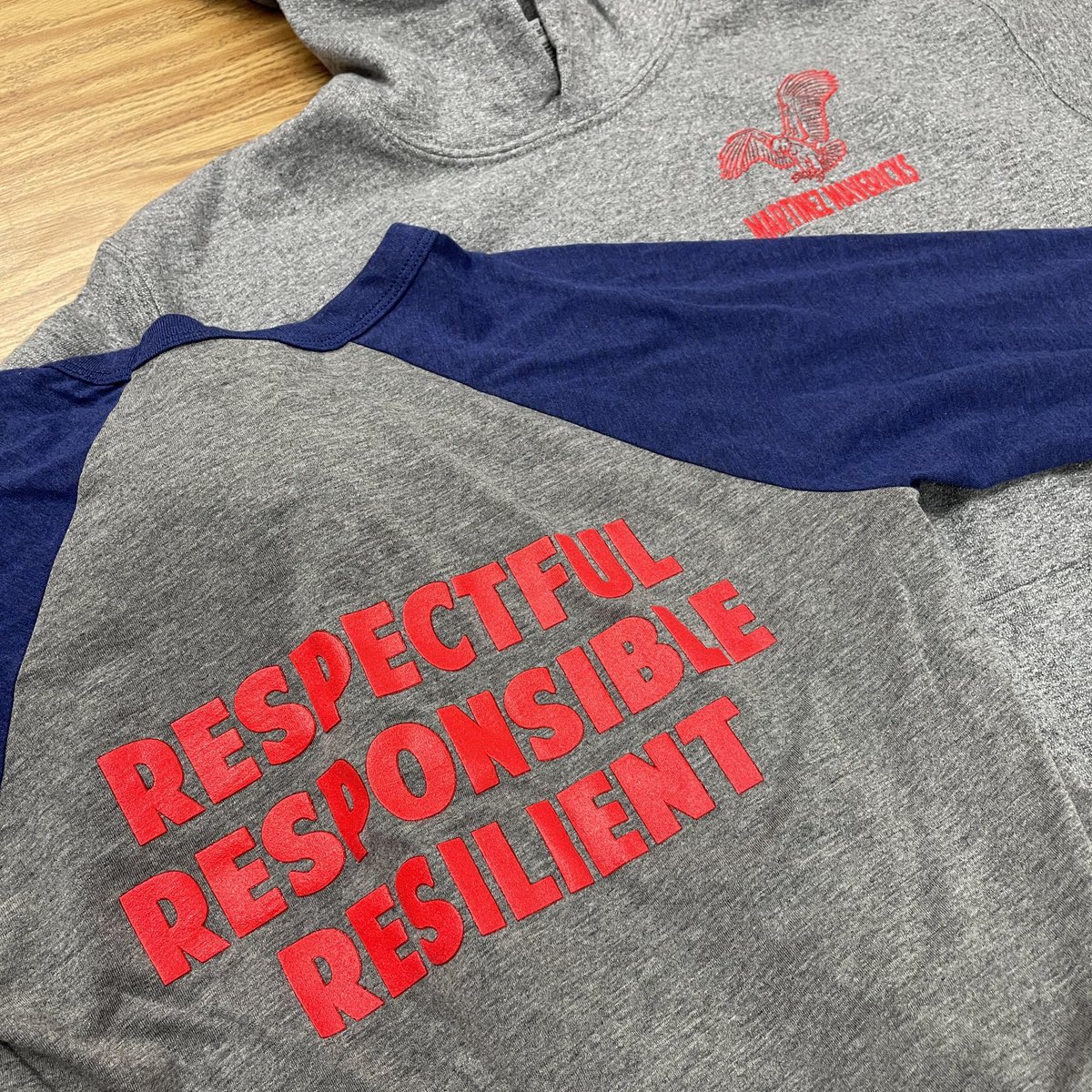 im_claudio_m's tweet image. Class shirts and hoodies came in just in time for Camp KEEP! #martinezmavericks #reaganpatriots #wearepbvusd #sixthgrade