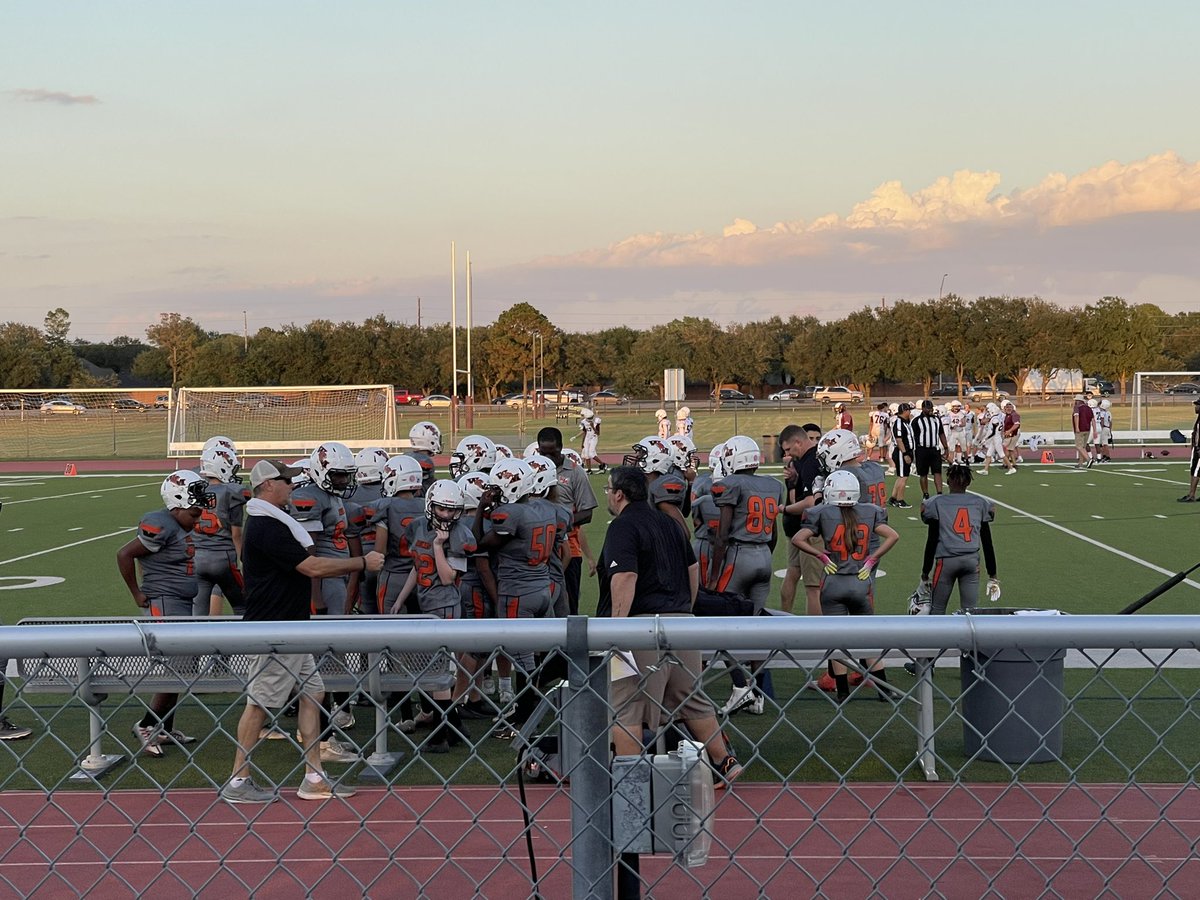 8B <a href="/WMJHJaguars/">West Memorial JH</a> fought hard but came up short against the Coogs. Great job tonight. Time to grind and get ready for next week. #teamwork #grit #footballislife