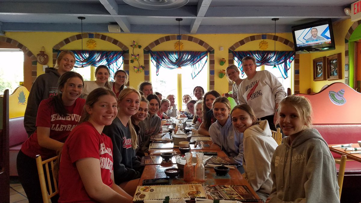 Team dinner at Casa Mexicana before our last regular season match.  #LRVB