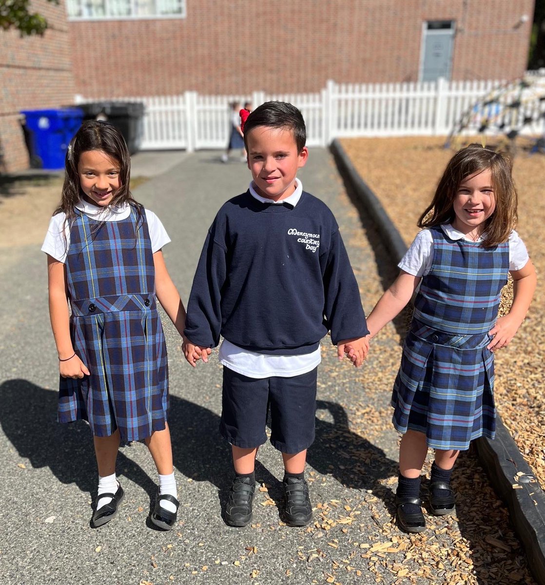 MercymountCDS's tweet image. Live life like it’s the last five minutes of recess!