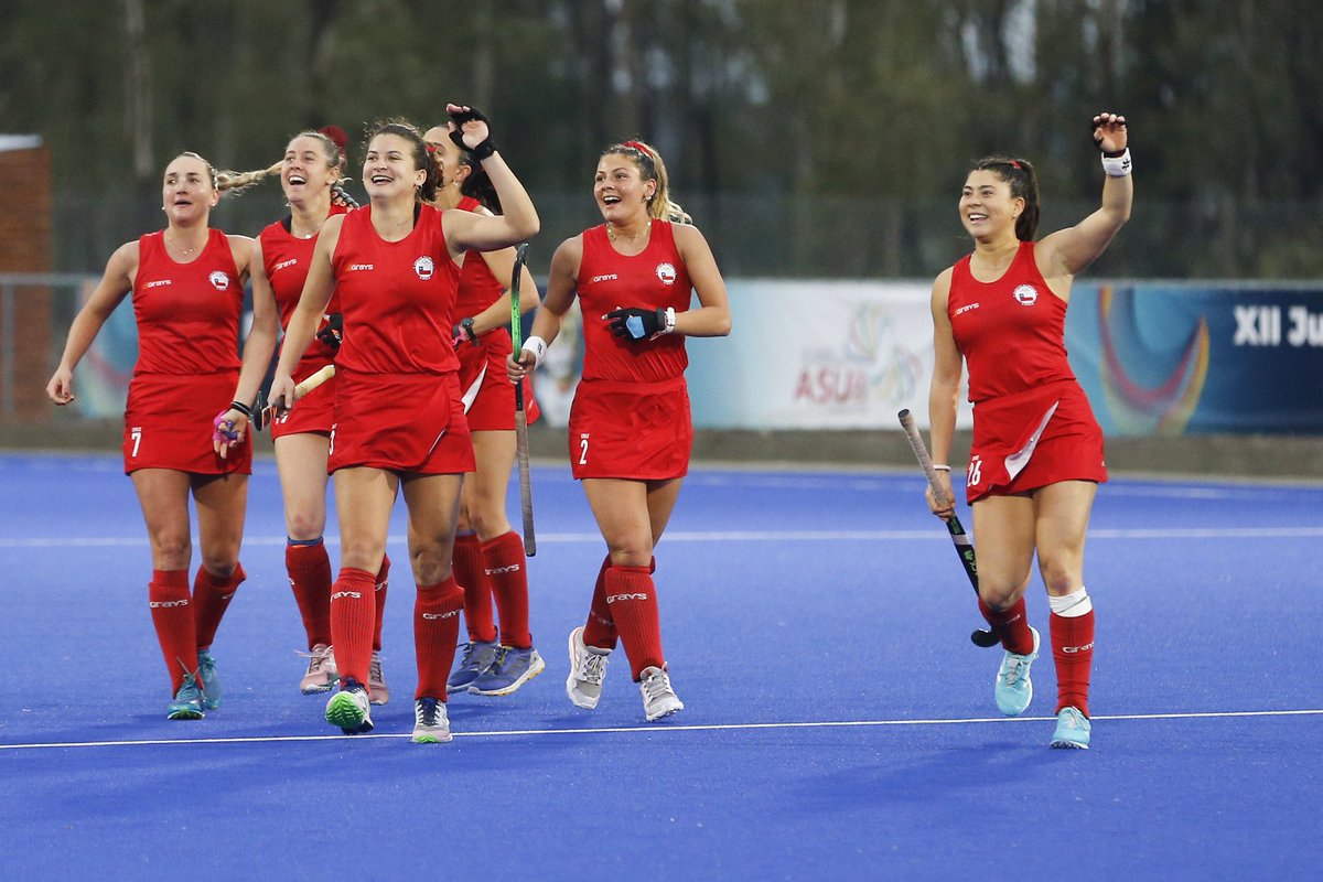 santiago2023's tweet photo. 👏🏽👏🏽👏🏽👏🏽🇨🇱🇨🇱🇨🇱¡¡¡CAMPEONAS CAMPEONAS OE OE OEEEEE!!! 🎶🎶🎶🇨🇱🇨🇱🇨🇱🎉🎉🎉🎉🏆���🏆🏆

¡Las diablas son de oro en Paraguay! 🇵🇾 

¡Las diablas son de oro en Paraguay! 🇵🇾

Y por si no quedó claro… ¡¡LAS DIABLAS SON DE ORO EN PARAGUAY TRAS VENCER A ARGENTINA!! 🇨🇱🇨🇱👏🏽👏🏽1️⃣1️⃣🥇🥇🏆 https://t.co/9Pt6G6WAgo