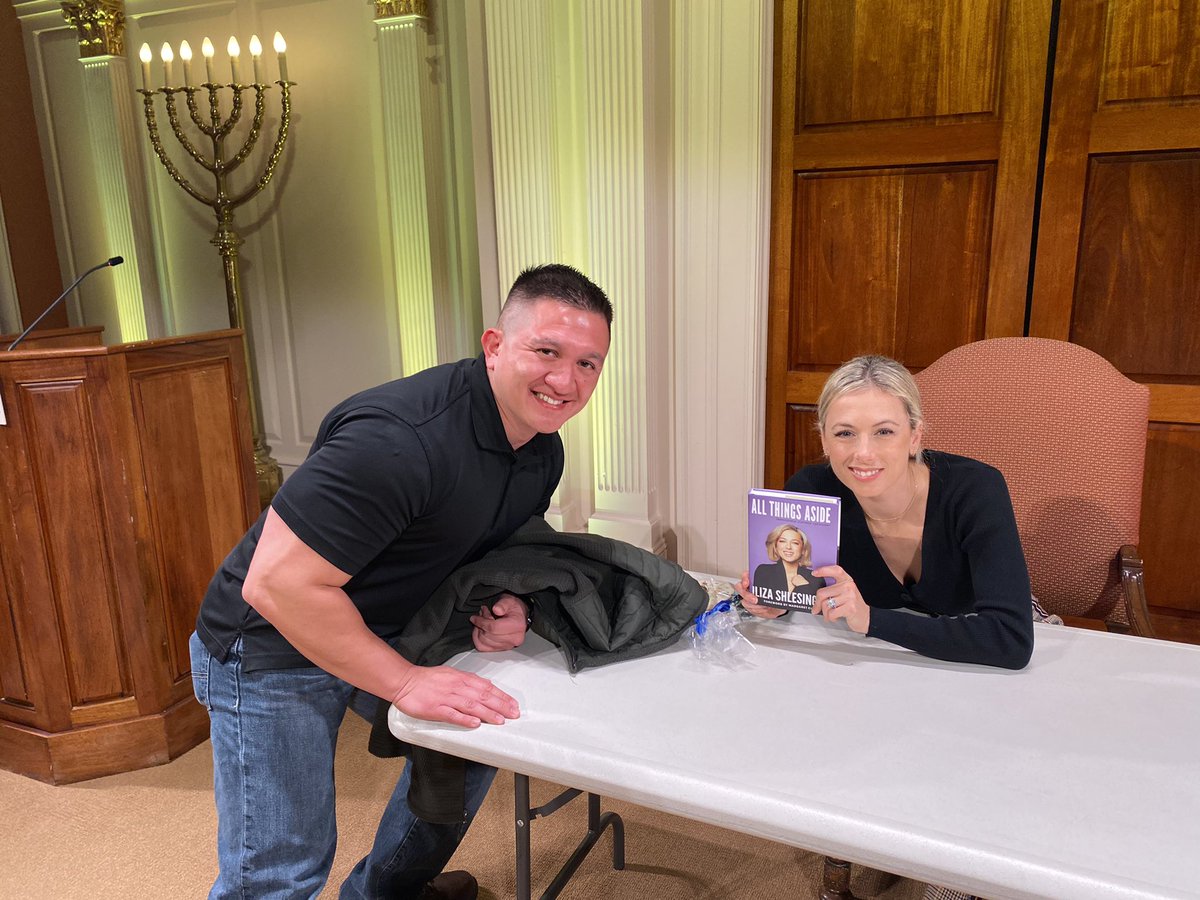 Went to a book signing and got to meet one of my favorite comedians, Iliza Shlesinger! Thank You <a href="/iliza/">Iliza Shlesinger</a> #comedy #comedian #FYP #Viral