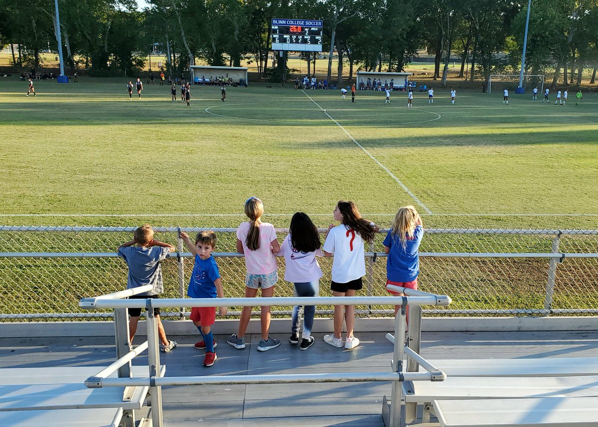 ahat91677's tweet photo. @Blinn_WSOC it was a great day for some soccer! Your Brenham Challenge girls were cheering you on! Way to WIN!! https://t.co/5NZk4Xjjfs