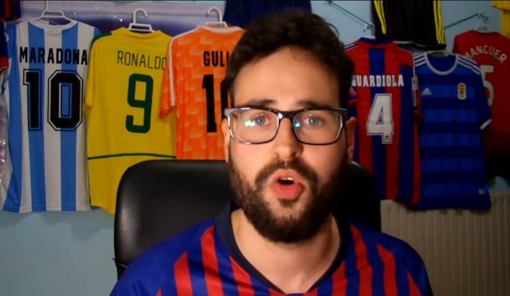 Mancuer91's tweet photo. Diferentes casas, temporadas, camisetas... y mismo rostro.
Hasta los huevos pero culé en las buenas y sobretodo en las malas https://t.co/KAk4ExSnRS