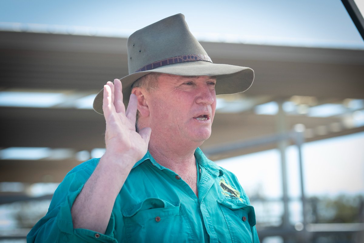 finish the meme, best one wins #auspol 
Raise your hand if you've ever felt personally victimised by.... 
pic by <a href="/The_NDL/">Northern Daily Leader</a>  photographer Peter Hardin