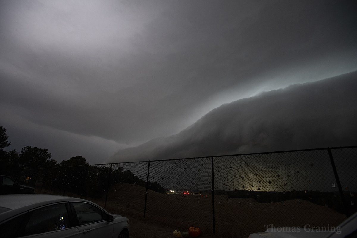 Lightning illuminates a strong thunderstorm as it passes over University-Oxford Airport Wednesday evening. <a href="/NWSMemphis/">NWS Memphis</a> <a href="/LafayetteEMA/">Lafayette County EMA</a>