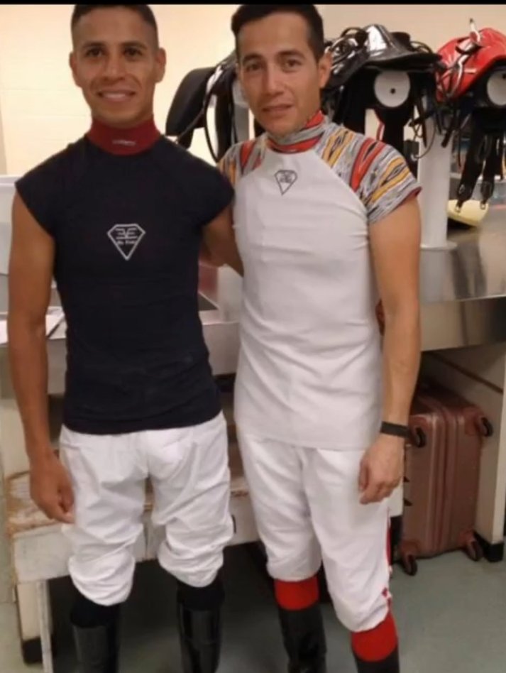 EveNofear1's tweet photo. Franelas para jockeys y otros deportes, livianas, elasticas, hechas con la mejor lycra del mercado... @EveNofear1 
Envios a todo el mundo🌏✈️
Encuentranos en #evenofear Facebook, Instagram y Twitter, para ordenar la tuya! https://t.co/XcpdbOsyov