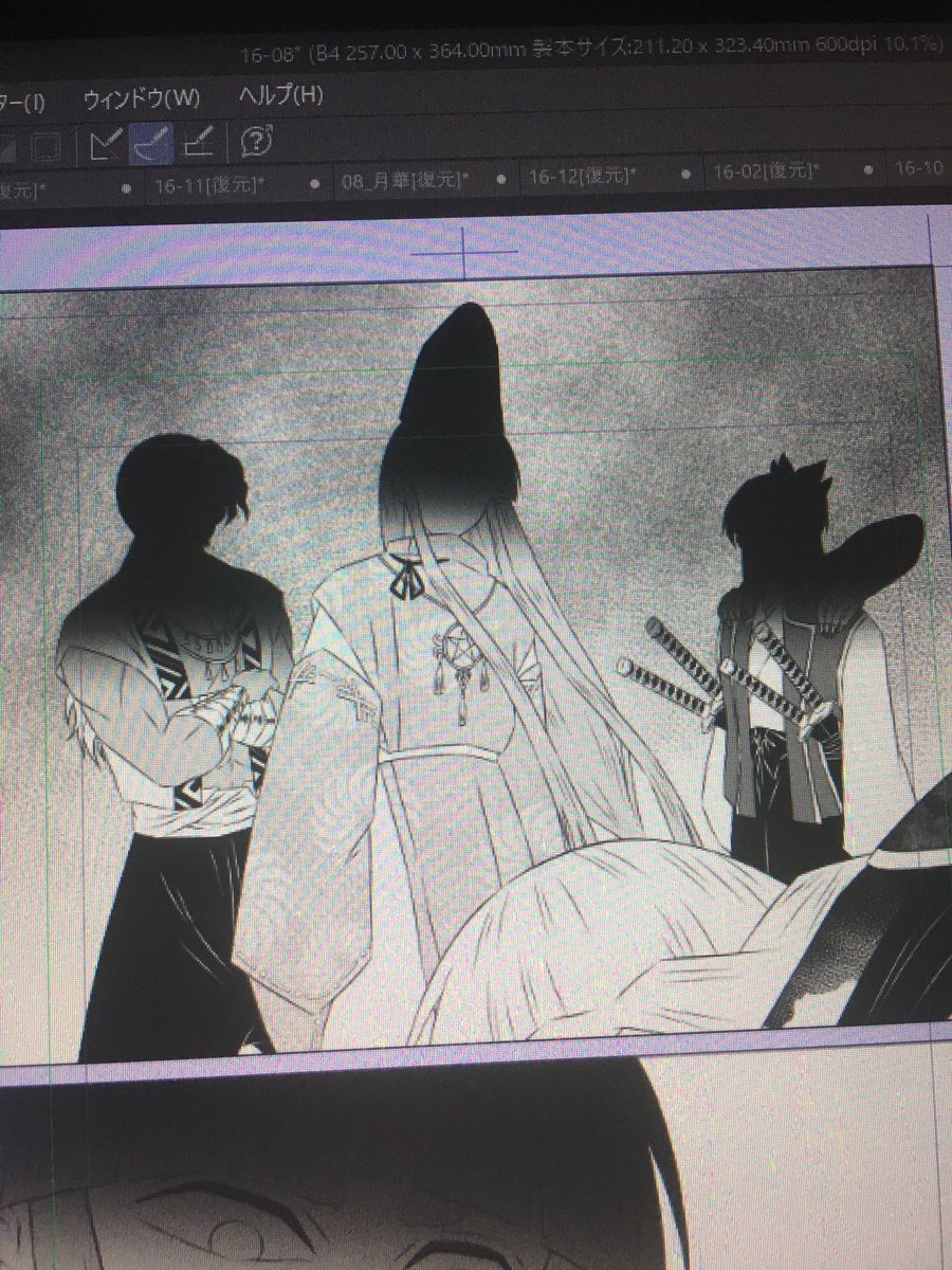 うェェい😆笑 まだ4人はいるんですか💥地面に倒れてる系の方達でしょうかっ😂これ一枚で4枚分描いてる感じですね🤣💦 動かない看板っっ漫画描き魂ですね😭✨  自分が情けない🤣あと2人くらい足そう、うん。⬇️この人数で終えた(つもりの)人😌💪なんで刀4本も持つやつ作ったんだろう😂