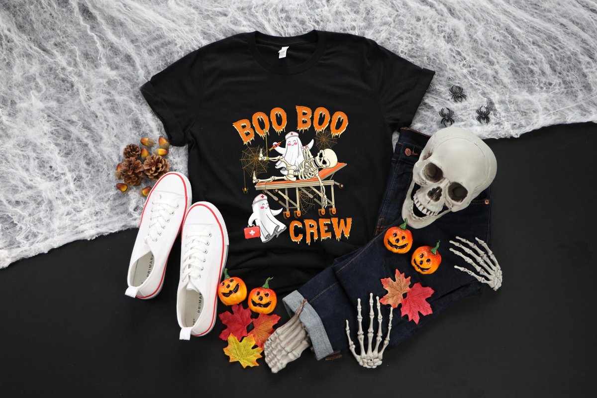 StoreUitee's tweet photo. Do you like #Halloween? Shop https://t.co/5Cng23j48I for all your needs. 
#Halloween2022 #holiday #halloweencostume #halloweenart #halloweensale #halloweenparty #uitee https://t.co/97sOKjaJL0