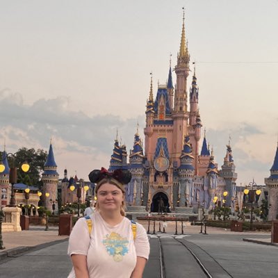 Morgan22_Nicole's tweet photo. #NewProfilePic https://t.co/4k6IDiziAI