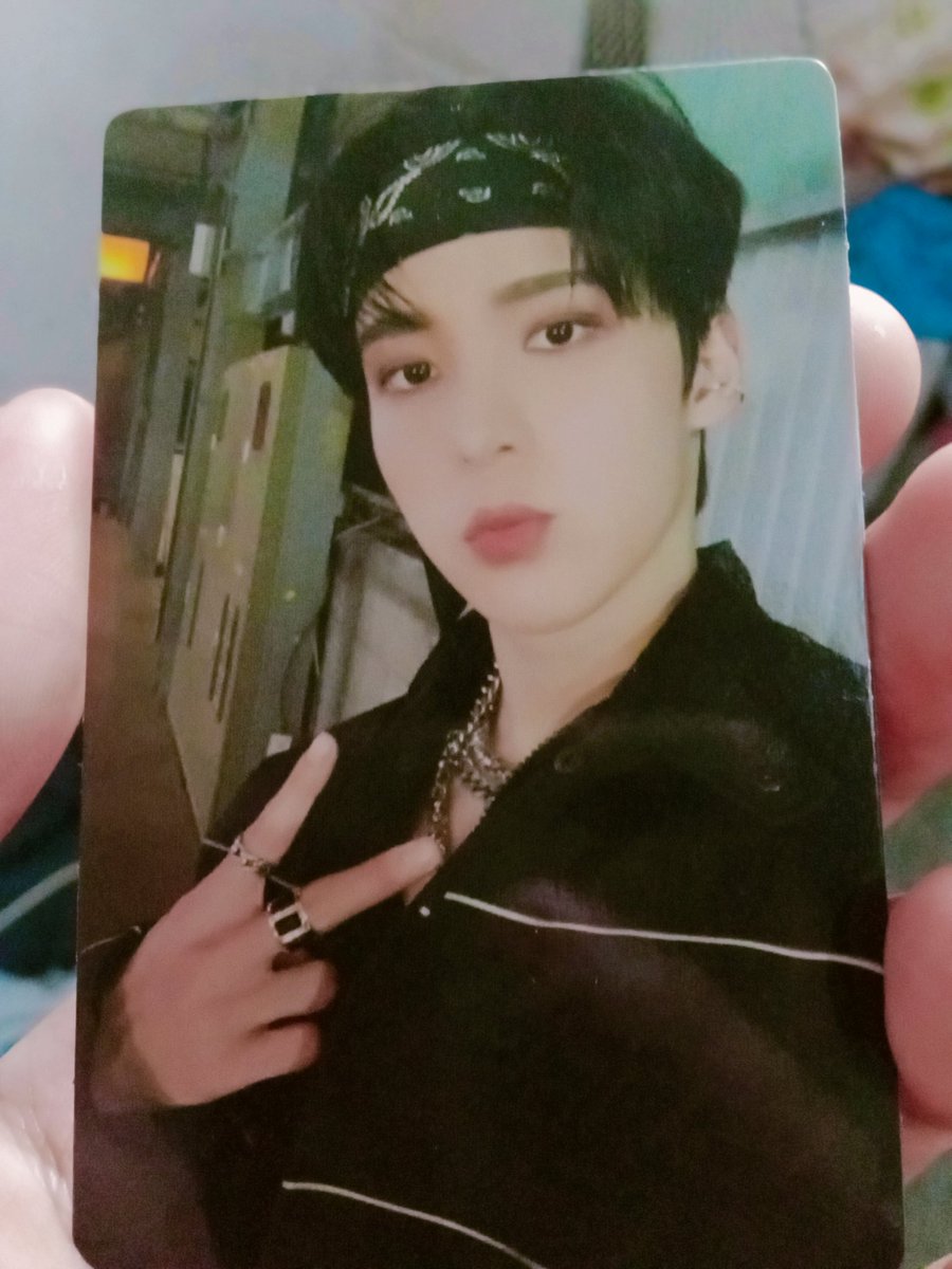 ae_tiny's tweet photo. WTS/LFB PH!!! #ATEEZ
Yunho Bandana pc for 250 php
-good condition, 3-day reservation (PAYO)
MOP: Gcash 
MOD: Shopee c/o
Reply "mine" or simply dm me
#wtsateez #yunho #atinyph #atiny https://t.co/zvpOOh8fVQ