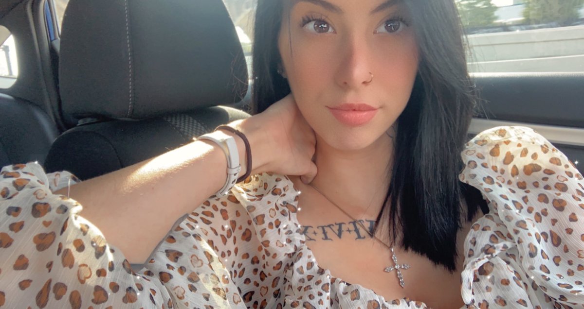cdele_16's tweet photo. 🖤🧿 https://t.co/QduoV6Fkgb