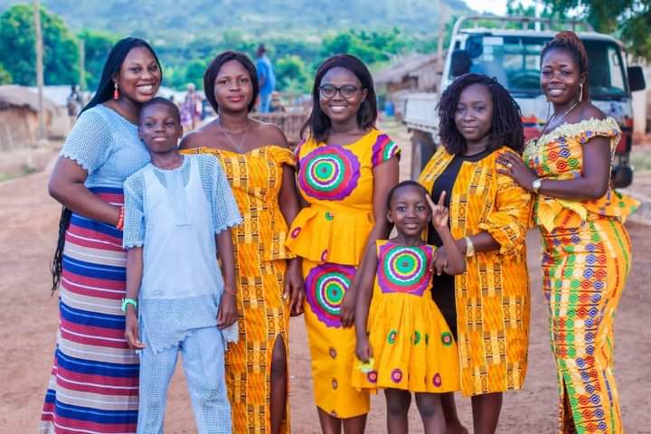 director_nas's tweet photo. Few pictures I took when I travelled to Ghana #culture #GhanasBeautyAfricasPride #kumasi #photography https://t.co/9zmF45N6is
