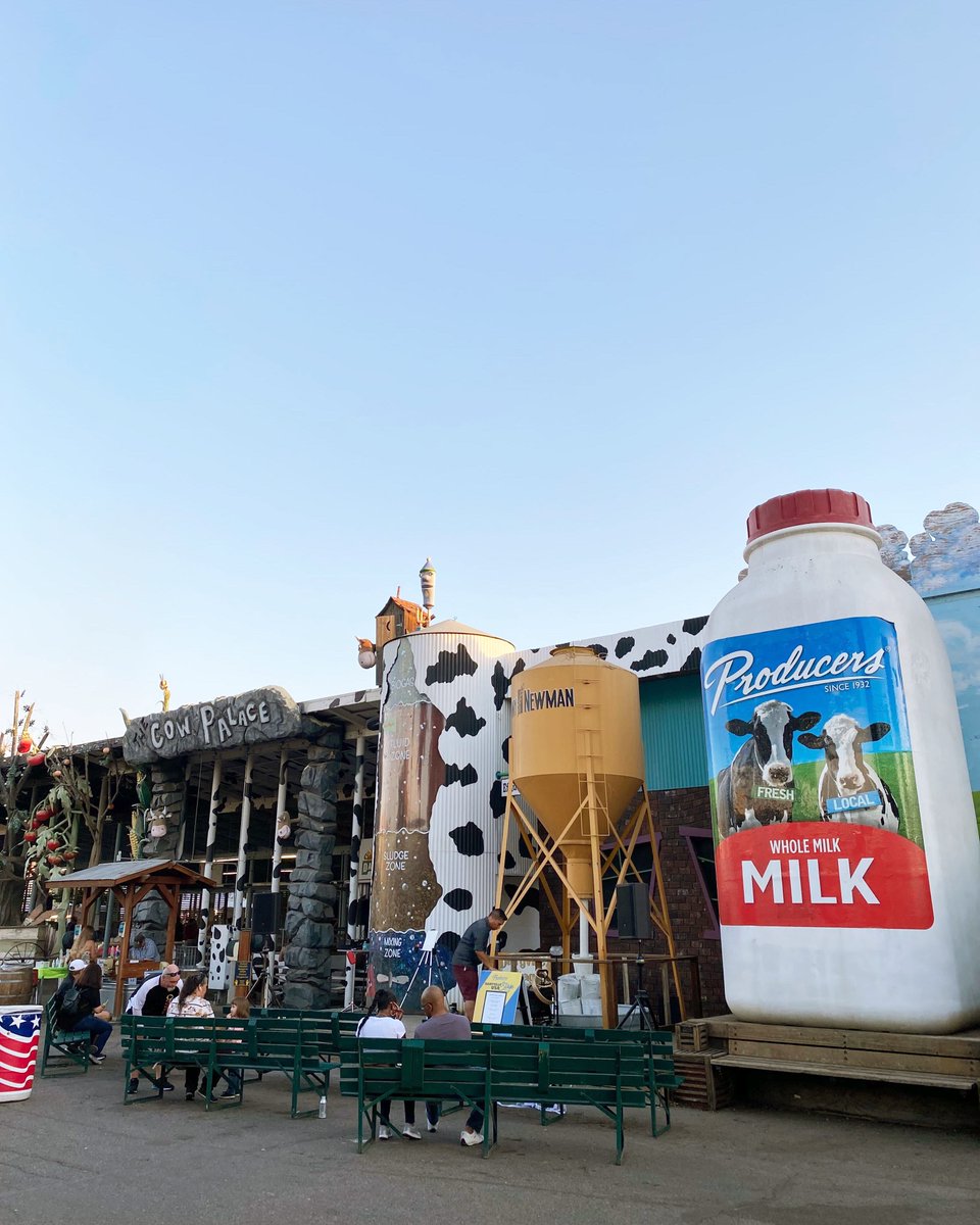 The Big Fresno Fair is back in our community! With many family-friendly activities, it's a great way to support local farmers, foodies, and education. What's your favorite Fair activity?
.⁠
<a href="/BigFresnoFair/">Big Fresno Fair</a> 
#producersdairy #producers #fresno #fresnofair #bigfresnofair #drinkmilk