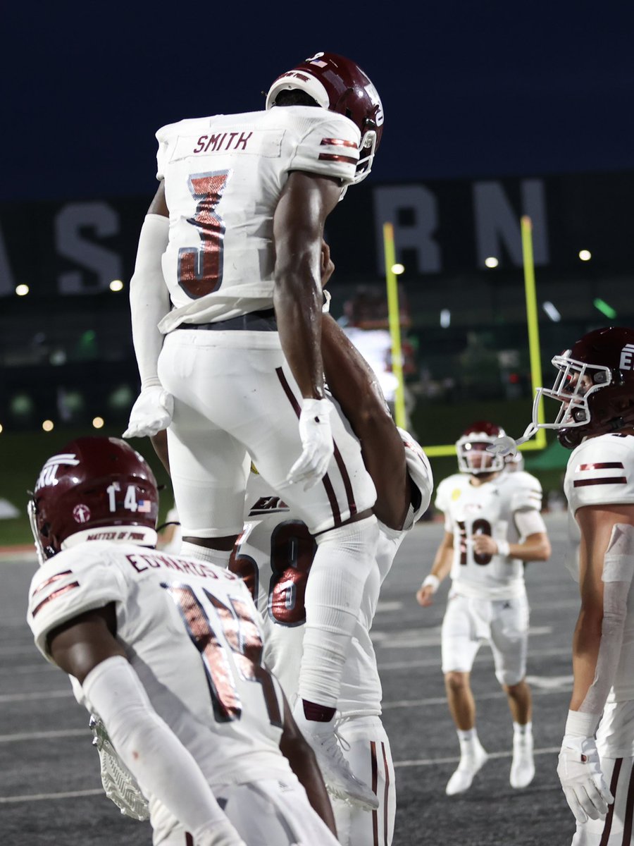 ZMHSports1's tweet photo. Excited to announce the signings of Braedon Sloan, Jayden Higgins and Jaden Smith to the Maroon Fund via the support of @madisongardenKY !! https://t.co/p7b0Yw0aeq