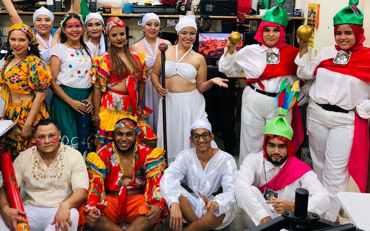 Nicaragua orgullosamente Indígena, Pluricultural, Multilingue y Multiétnica.
🇳🇮✊
#UnidosEnVictorias 
#2022PuebloVictorioso
<a href="/ColochaSan/">Colocha San🇳🇮</a>
<a href="/Maracas04698340/">La March ❤️🖤</a>