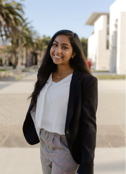 HumansofUCSB's tweet image. 𝐃𝐞𝐯𝐚𝐧𝐬𝐡𝐢 𝐌𝐞𝐡𝐭𝐚 𝐚𝐬 𝐭𝐨𝐥𝐝 𝐭𝐨 𝐉𝐞𝐬𝐬𝐲 𝐂𝐡𝐞𝐧
𝐄𝐜𝐨𝐧𝐨𝐦𝐢𝐜𝐬 &amp;amp; 𝐀𝐫𝐭 𝐇𝐢𝐬𝐭𝐨𝐫𝐲 𝐦𝐚𝐣𝐨𝐫

"My freshman year summer internship for a shoe brand got rescinded because of the global pandemic. It was really depressing..."