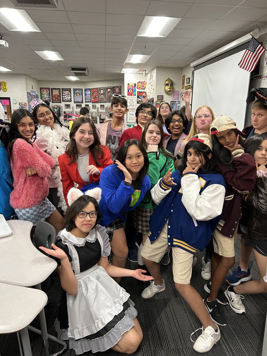 Amy Yakubovsky tweet media