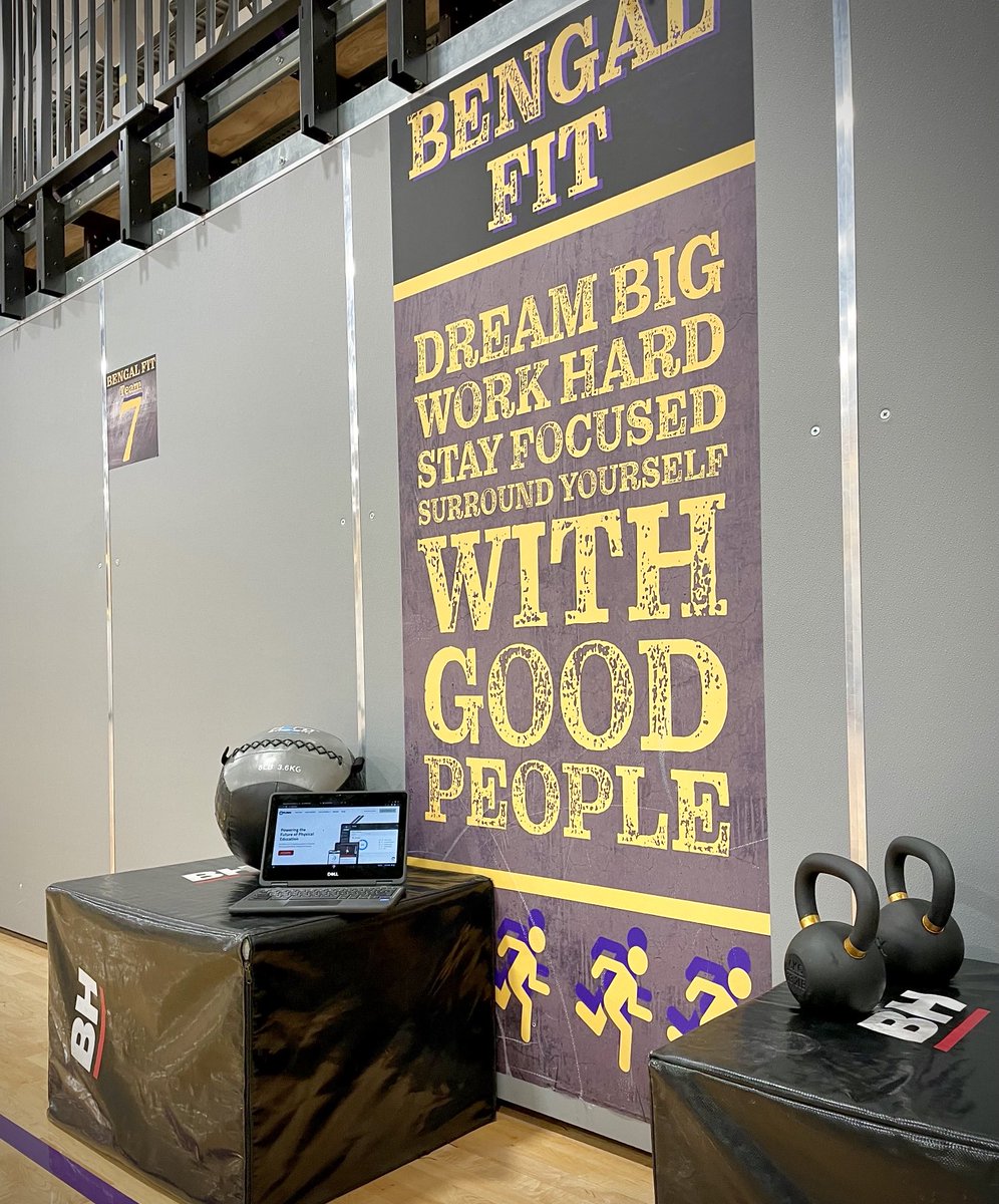 Dream BIG. Work Hard. Surround yourself with good people. Gym set up for our ⁦<a href="/PLT4M/">PLT4M</a>⁩ workout today! #physed #plt4m #bengalfit