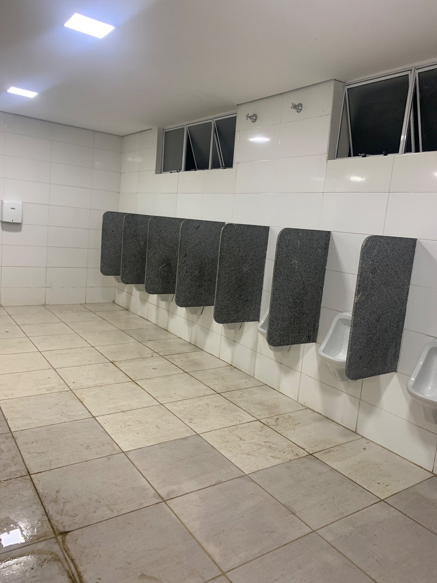 Felipe97869025's tweet photo. Parque das águas parado🙆��‍♂️🔥🔥🔥🙆🏽‍♂️ https://t.co/c7FLuCXr3c