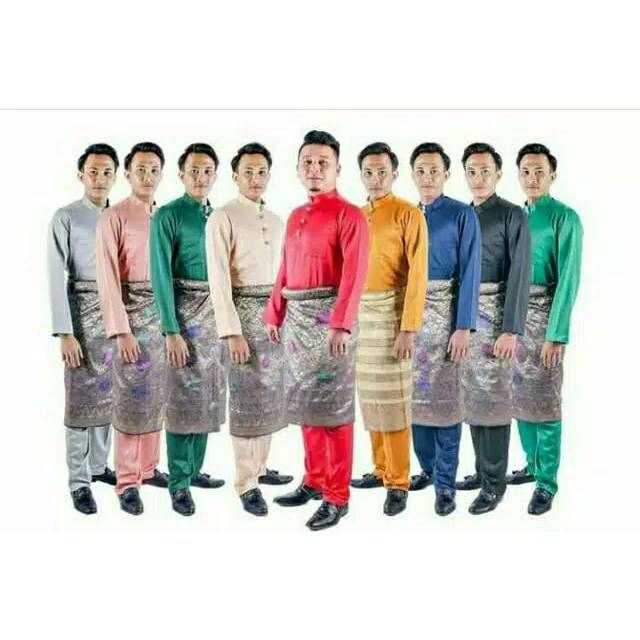 isilemarimu's tweet photo. Kalo masih kurang, ada lagi nih saran dan rekomendasi pilihan baju melayu/baju kurung buat outfit para cowok. 

Mau checkout yang mana?
https://t.co/7axmd3m3WS https://t.co/9OgLY4ek3B https://t.co/cpAOAp57AO https://t.co/eMJ2QkvUky https://t.co/5CZSaC3d7d