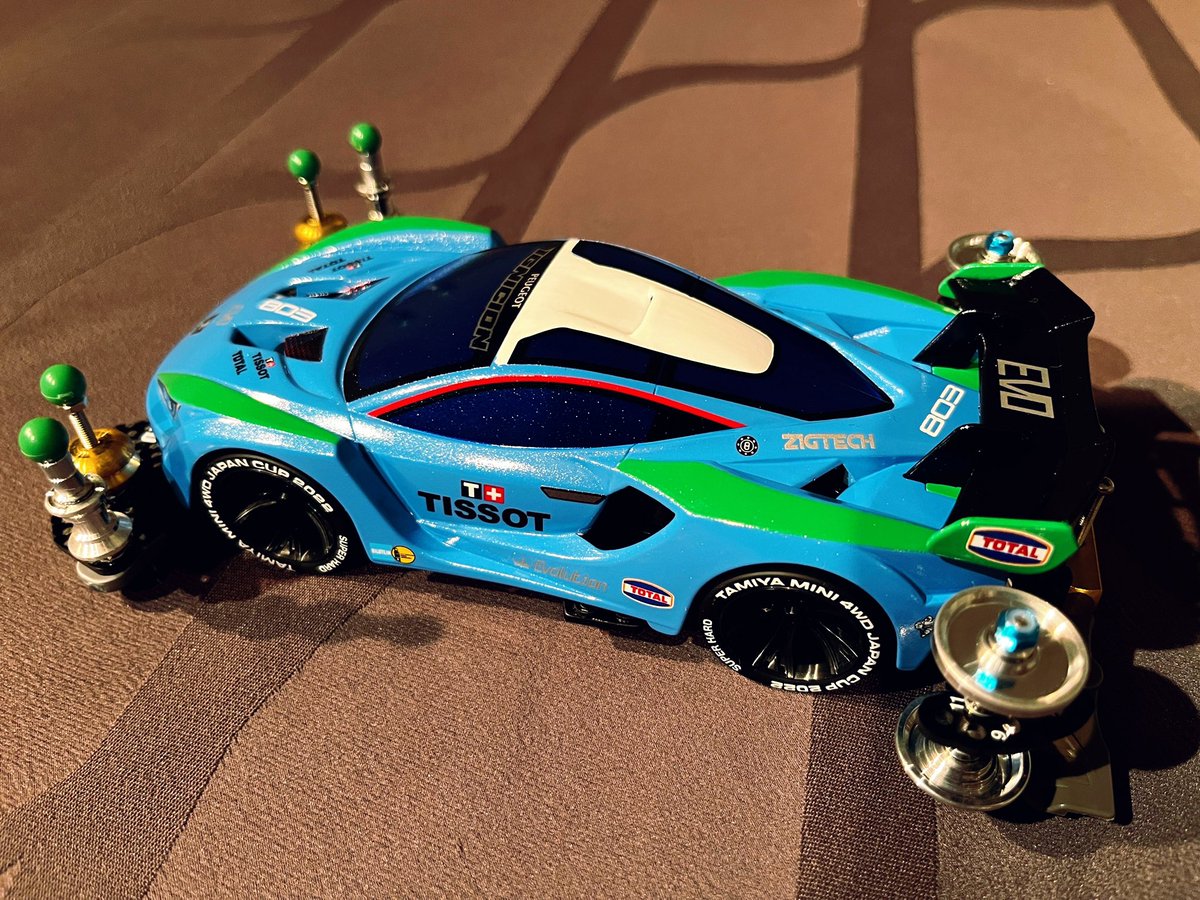 kajitaisamu's tweet photo. まだ間に合いますか? #JC2022コンデレ4
『PEUGEOT 803 IGNICION GT3』
往年のLeMans car マトラ・シムカ MS670Bのカラーリングをモチーフに製作したGT cup車両です。いつか実車系GT選手権を主催したい😁
#ミニ四駆 #mini4wd #タミヤ #tamiya #ignicion #イグニシオン https://t.co/wEJa1XbQxH