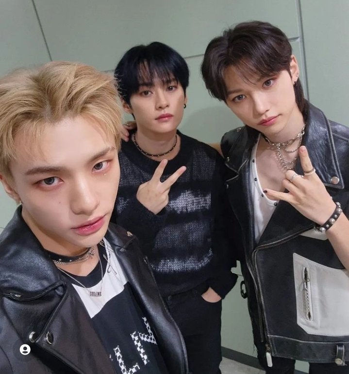 danceracha       🤝🏻        danceracha
    THEN:                             NOW:

#LEEKNOW #HYUNJIN #FELIX #DANCERACHA #STRAYKIDS