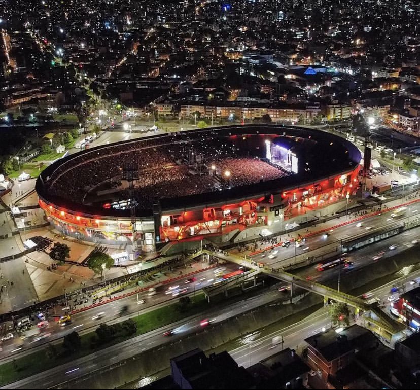 Alejandro_AT__'s tweet image. Guns N' Roses 💀🌹 Bogotá Colombia 🇨🇴🤟 . .
.
.
.
.
.
.
#AlejandroAT #ATG4MER #Gunsandrosescolombia #gunsandrosesbogota #gunsandroses #gunsandroseslive #gunsandroseslatinamericantour #bogotádc🇨🇴