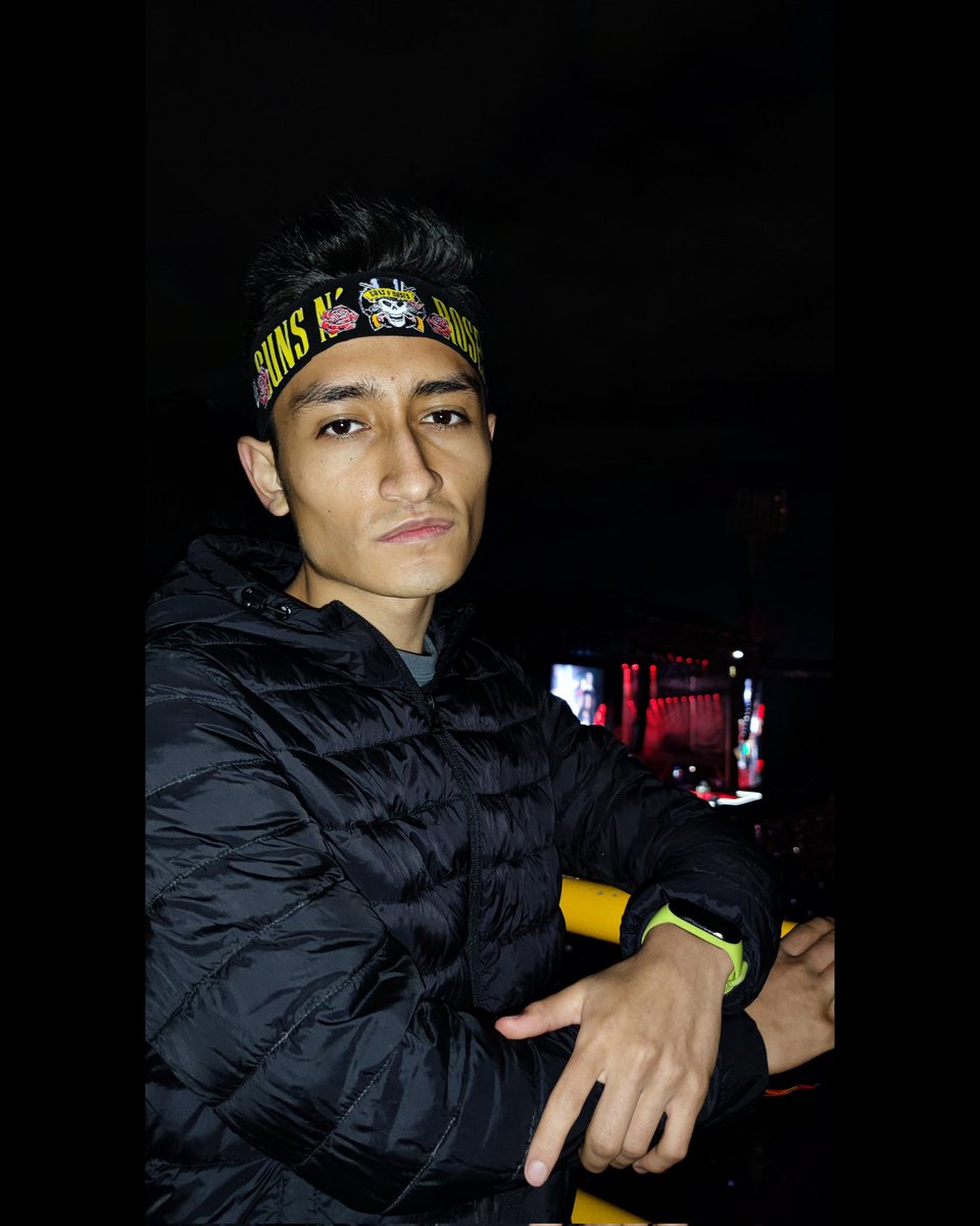 Alejandro_AT__'s tweet image. Guns N' Roses 💀🌹 Bogotá Colombia 🇨🇴🤟 . .
.
.
.
.
.
.
#AlejandroAT #ATG4MER #Gunsandrosescolombia #gunsandrosesbogota #gunsandroses #gunsandroseslive #gunsandroseslatinamericantour #bogotádc🇨🇴