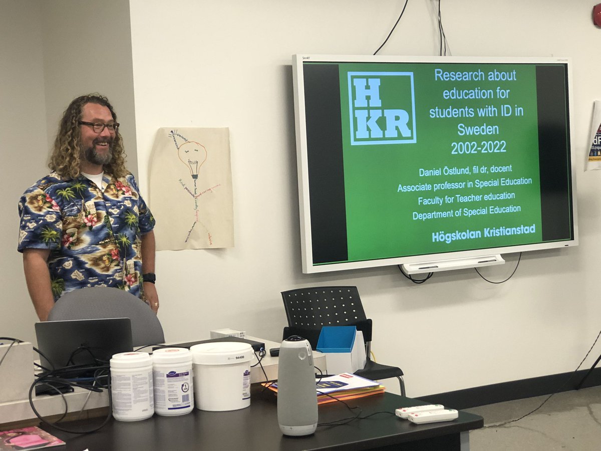 danneostlund's tweet photo. Från dagens presentation med @AddedResearch vid Queens University 🇨🇦 https://t.co/VpJ7AdI4Jw