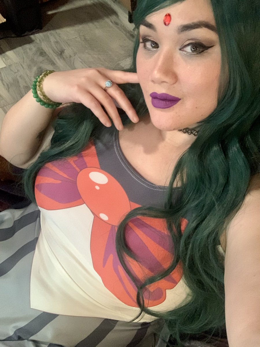 daku_bara's tweet photo. Day 10 of Dress Up October! Sailor Pluto! Live now for more Lorelai https://t.co/gABPh6Gpec #sailorplutocosplay #sailormoon #dakucosplays #dakuscloset #cosplaystreamer #twitchstreamer #varietygamer #altgirl #gothgirl #thicccosplayer #closetcosplay #gamergirl #spookygirl https://t.co/pYkBYYlFYu