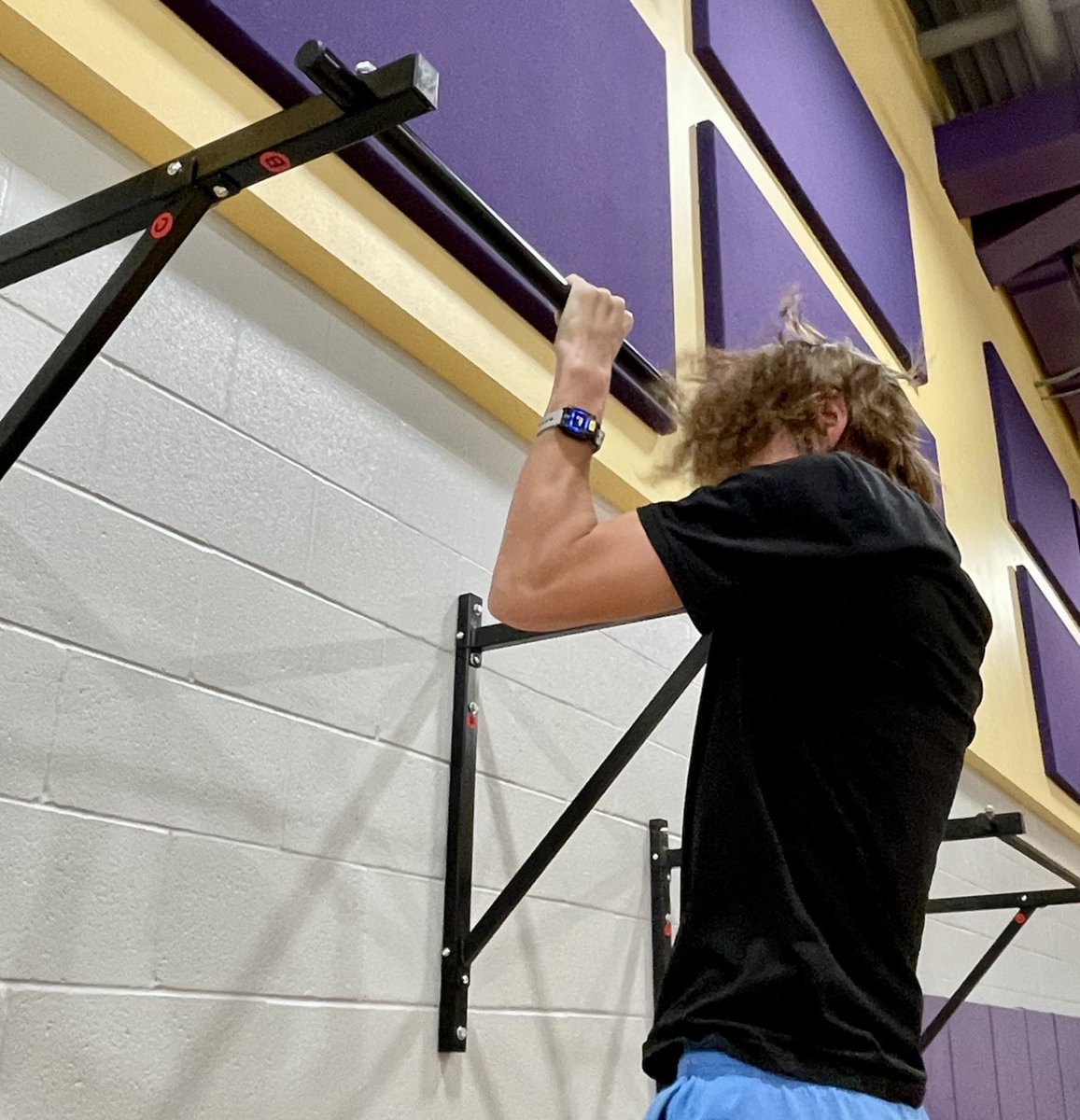 Picking up the ⁦<a href="/IHTSpirit/">IHT</a>⁩ heart rate monitors and doing work today. #ihtspirit #bengalfit #physed #petech #qualitype