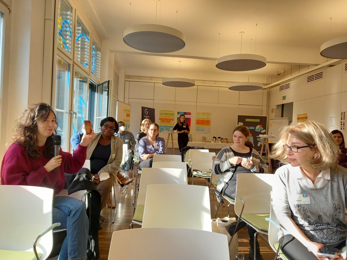 ReineKouete's tweet photo. C'est parti pour le partage d'idées et d'expériences @Frauenrat @mabelbianco put the
#genderequality in the center #W7OutAndLoud #StrategicWorkshop https://t.co/fWJ5xExj1A