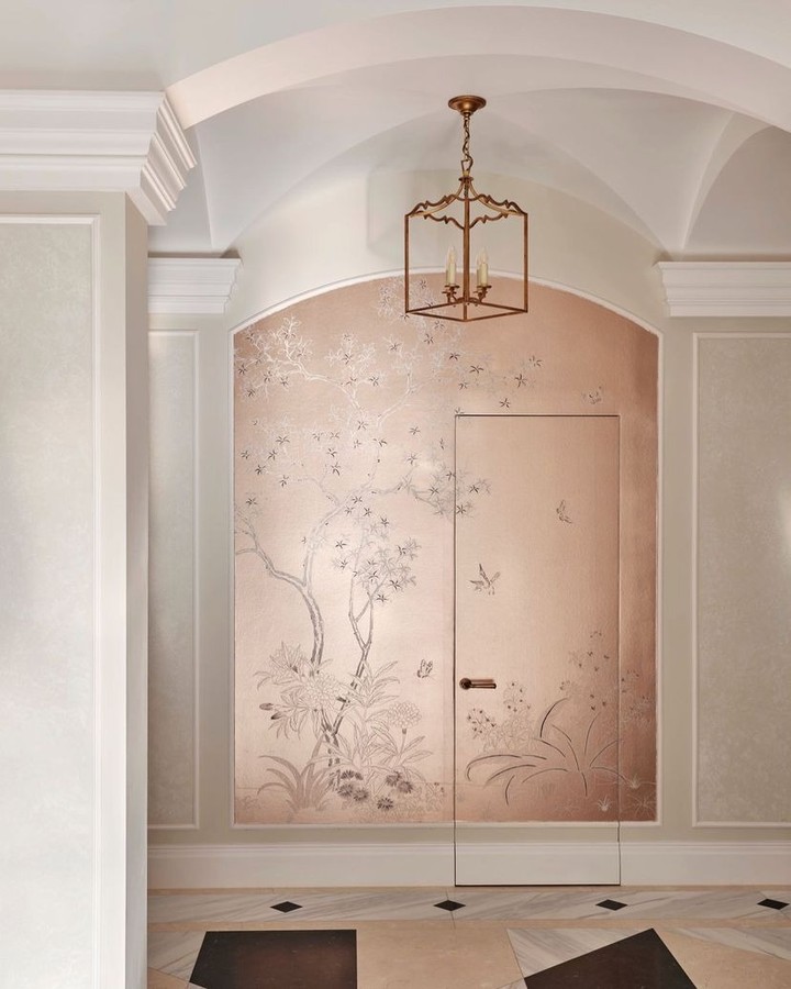 DesignGallerySA's tweet photo. Here is Fromental's Garden of Hours in a custom colourway!
Inspired by landscapes found in traditional Chinese painting manuals, Garden of Hours is delicate and reserved.
#designgallery #jeddah #riyadh #fromental #highend #interiordesign #homedecor #wallpaper #wallcoverings https://t.co/VIQP8CuLAd