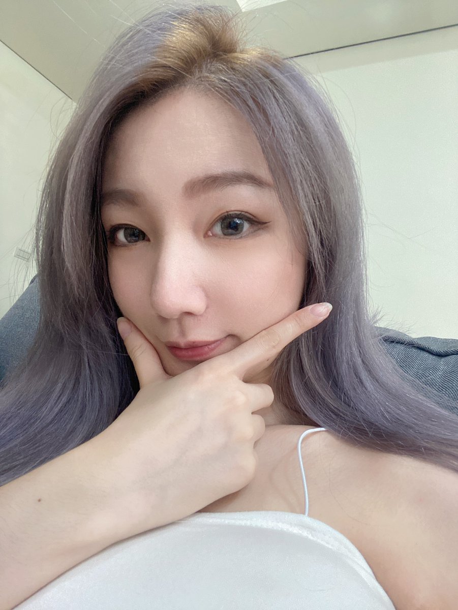 _Jessica1111's tweet photo. 下輩子要做一顆牙齒
不開心的時候
總有人疼

#想被疼 #疼愛 #誰來疼我 #台北 https://t.co/jX7A3Re8Rb